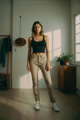 WOMEN'S LIGHT BROWN SLIM FIT STRETCH JEANS